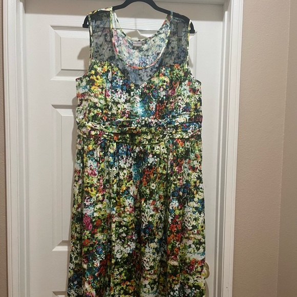 ESHAKTI Floral Sundress Lace Embroidery Trim Chest Ruched Waist 3X Maxi EUC - Picture 1 of 7